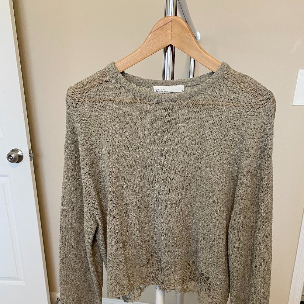 Unique Oak + Fort Distressed Knit Sweater - Brand New Khaki/Olive Green - Medium